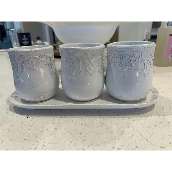 Maison Versailles Blanc 3 Cup and Tray Set - Great for Entertaining - Picture 1 of 5